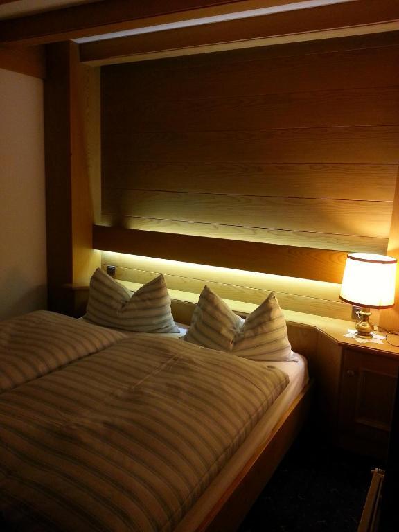 Post Hotel Moena Habitación foto